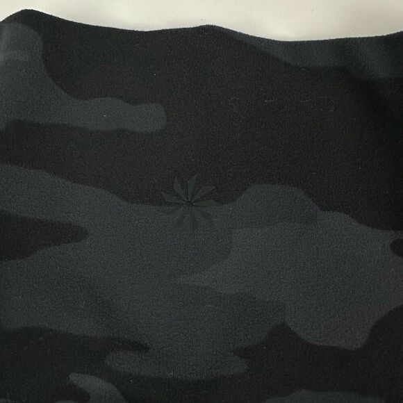 Athleta Salutation Camo Jogger size Medium - Picture 9 of 12